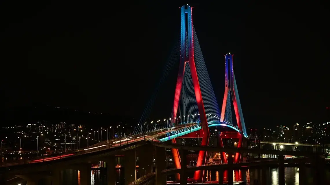 Hvordan rengører jeg en natlampe?